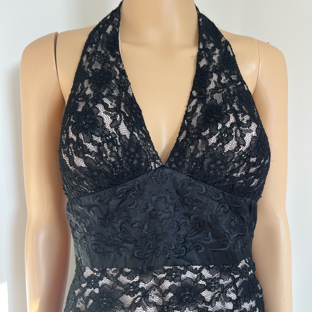 White House Black Market White Dress w/ Black Lace